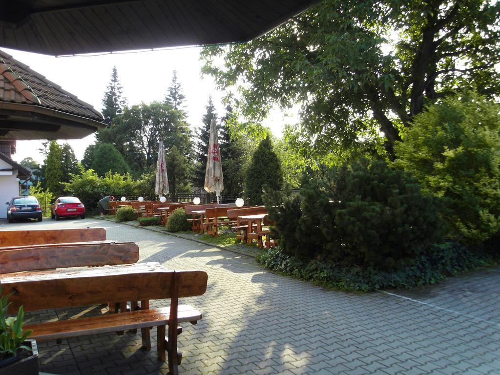 Penzion A Restaurace U Veterana Frenstat pod Radhostem ภายนอก รูปภาพ